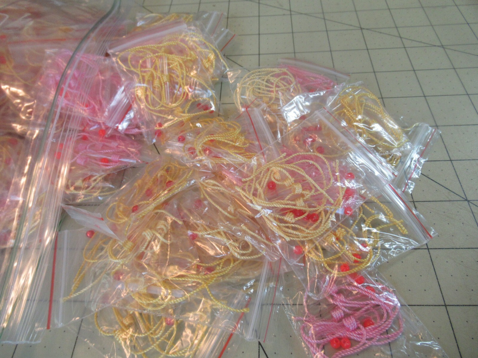 Comal Tackle 120 Bobber Stops Pink Yellow Beads Fishing Slip Float Stop Stopper