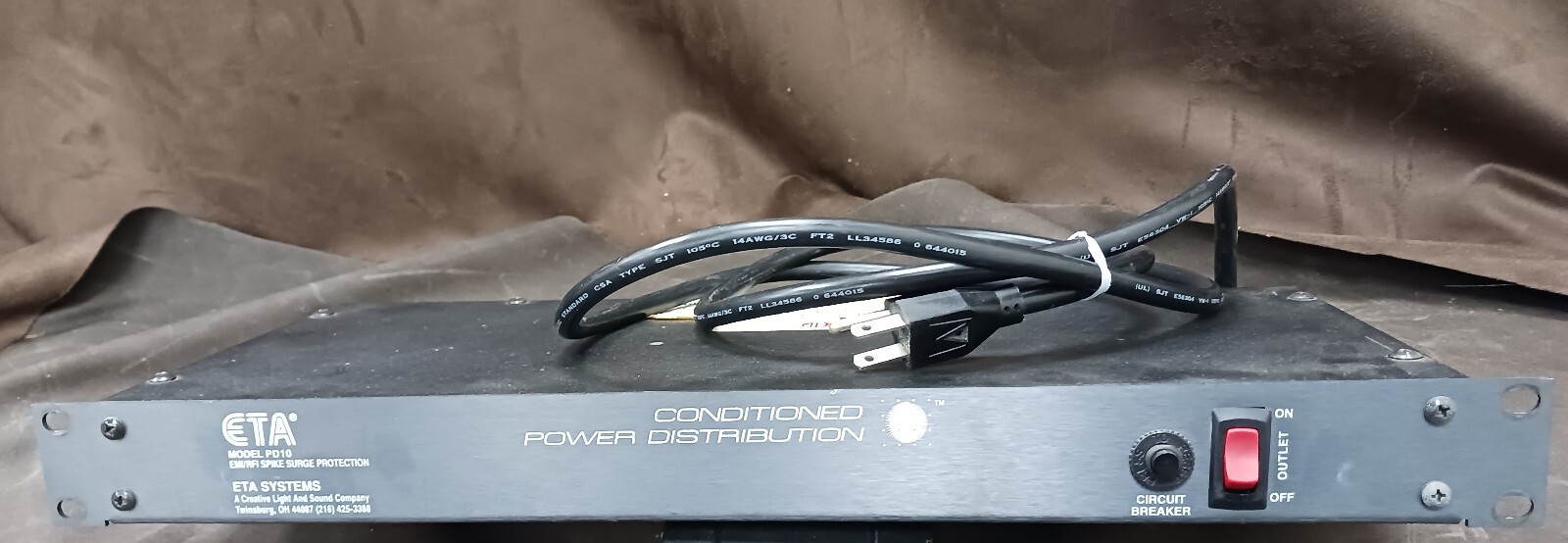 ETA PD10 CONDITIONED POWER DISTRIBUTION - 10 OUTLET SURGE PROTECTION