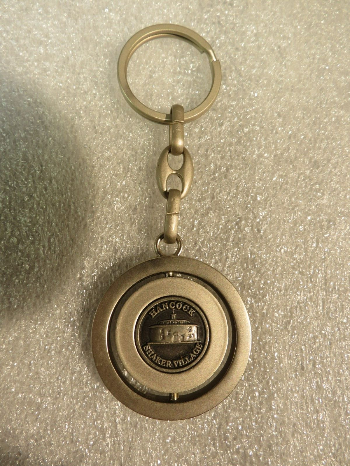 Hancock Shaker Village Key Chain -  Spinner w/2 sided middle        w/gift box
