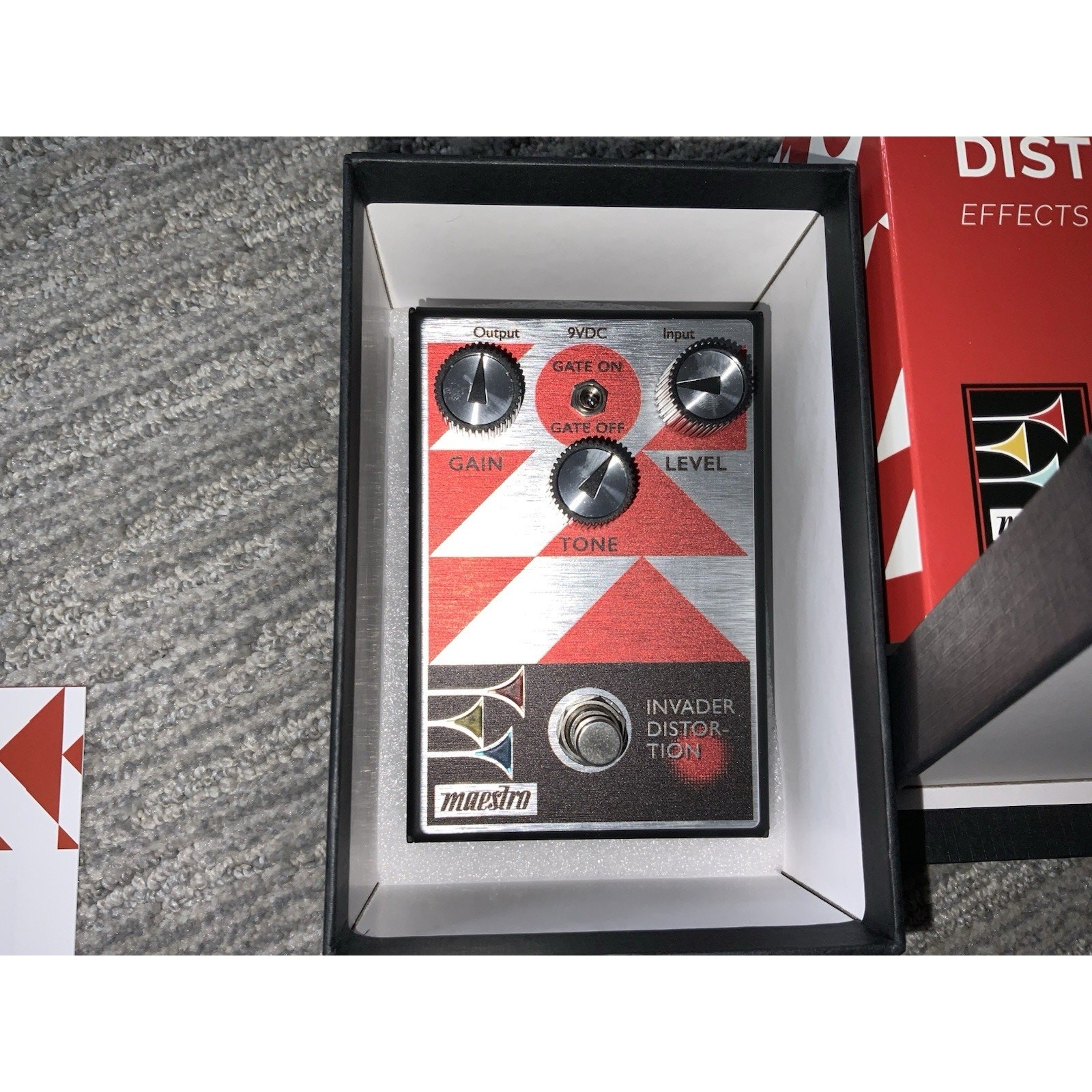 Maestro Electronics Invader Distortion Analog True Bypass Guitar Effects Pedal