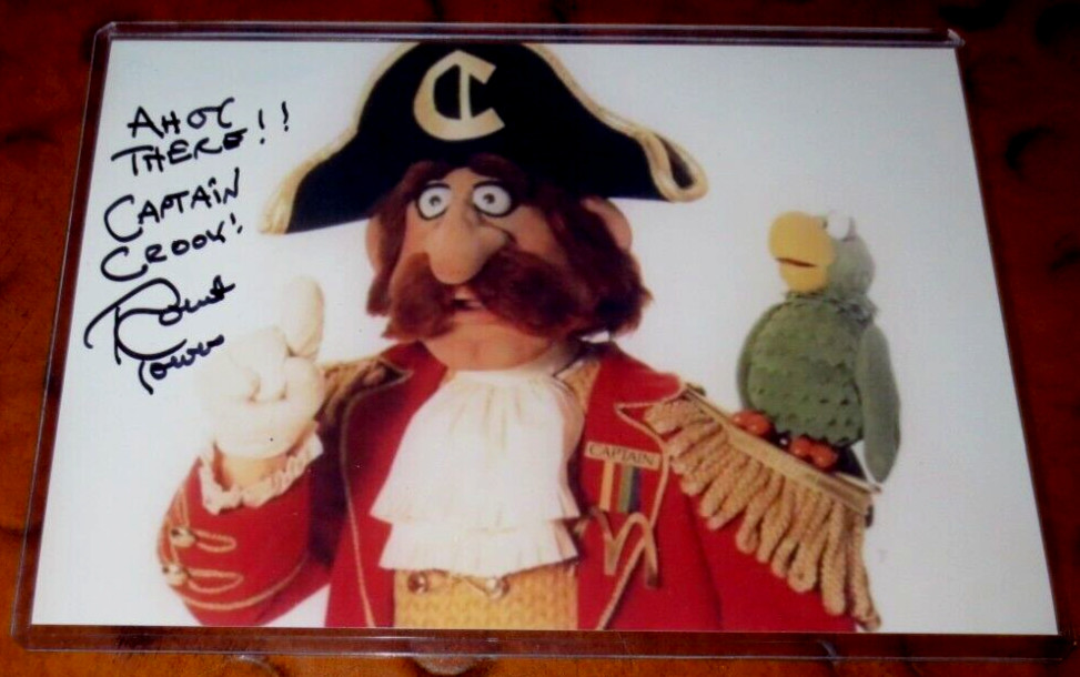 Robert Towers as Captain Crook in McDonalds TV Ads signed autographed photo