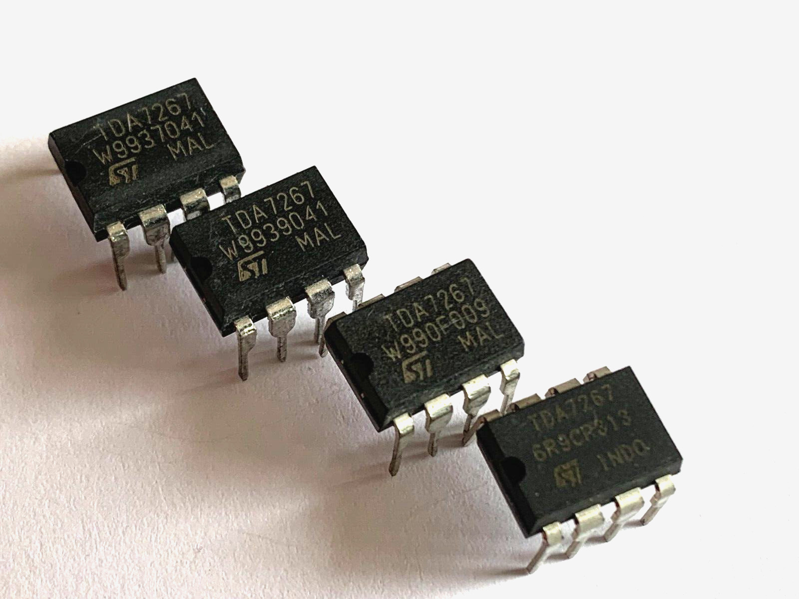 LOT OF 4 TDA7267 Original New ST Integrated Circuit