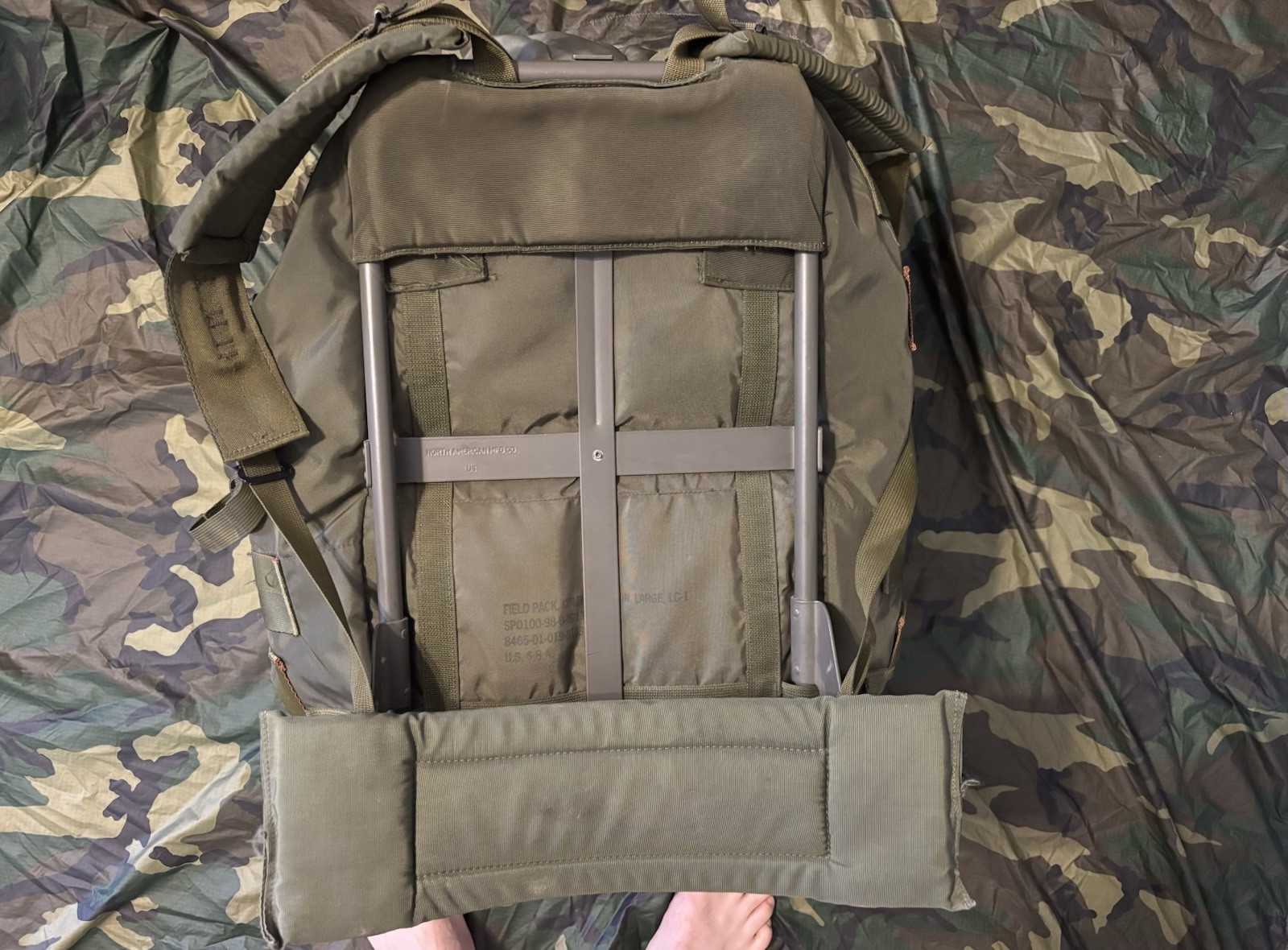 Large Alice pack & frame