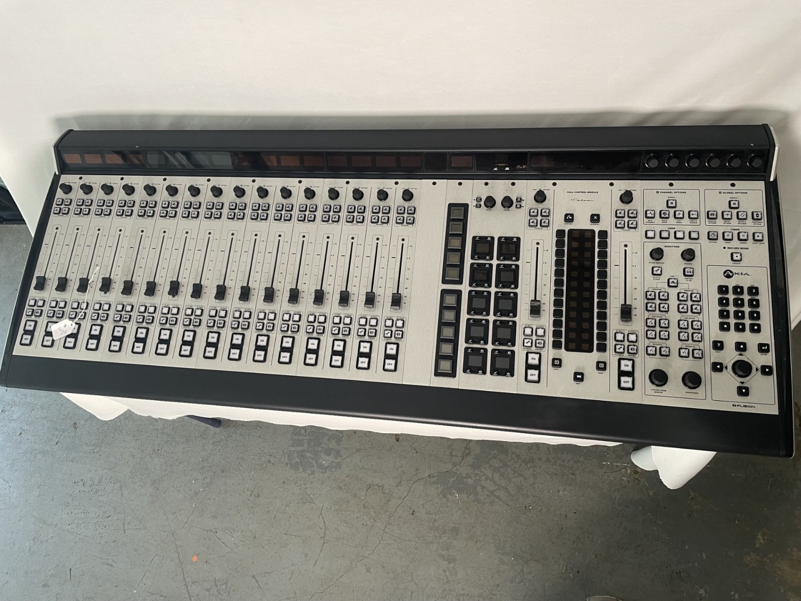 Telos Axia FUSION 16-Fader Broadcast Control Surface- Good! - ProSoundUniverse.