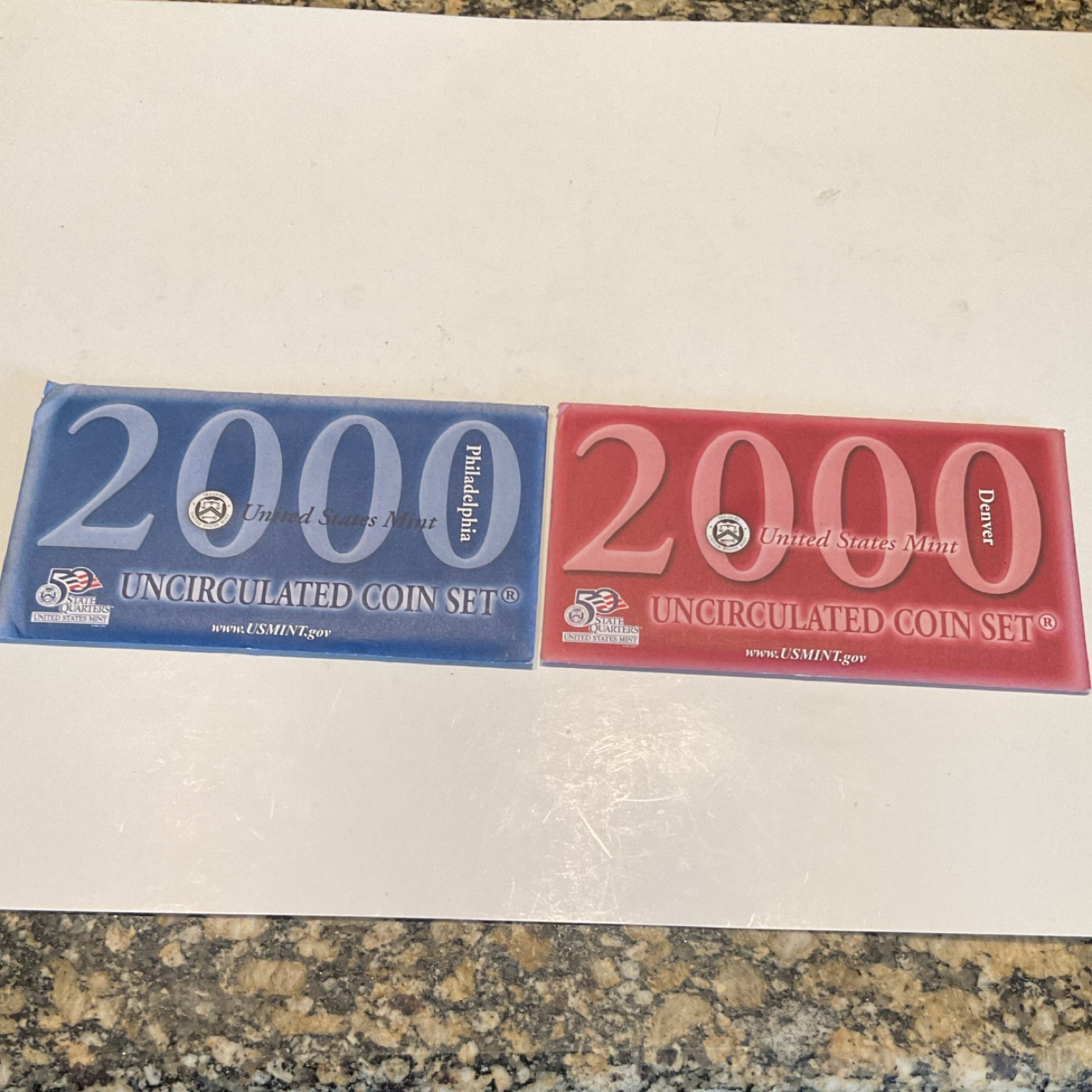 United States Mint 2000 Uncirculated Coin Set Philadelphia & Denver Business