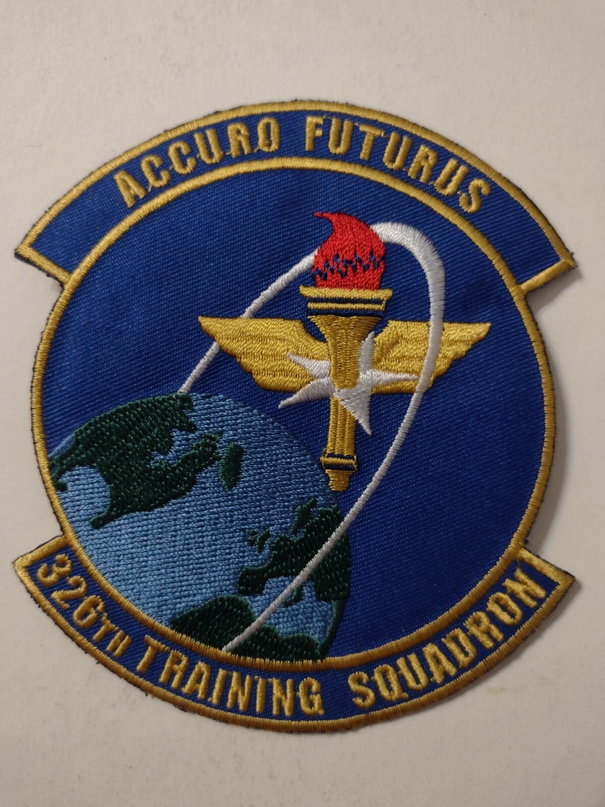 USAF 326th TRAINING  SQUADRON PATCH - ACCURO FUTURUS   :KY24-9