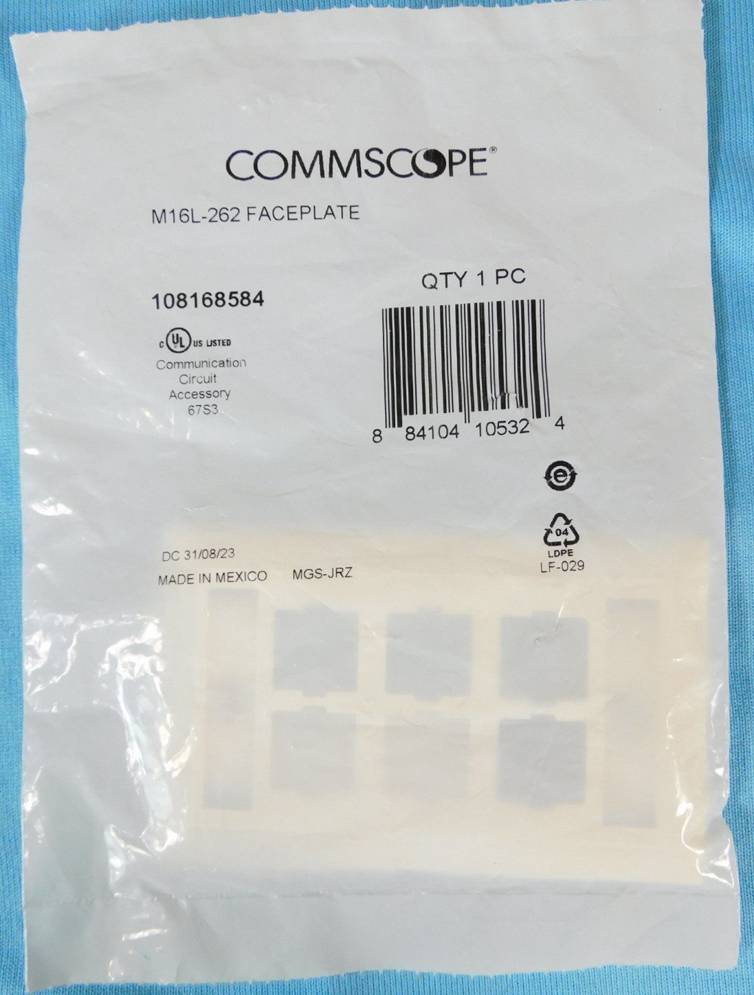 108168584 M16L-262 L Type M-Series Flush Mount Faceplate 6-Port White - LOT OF 2