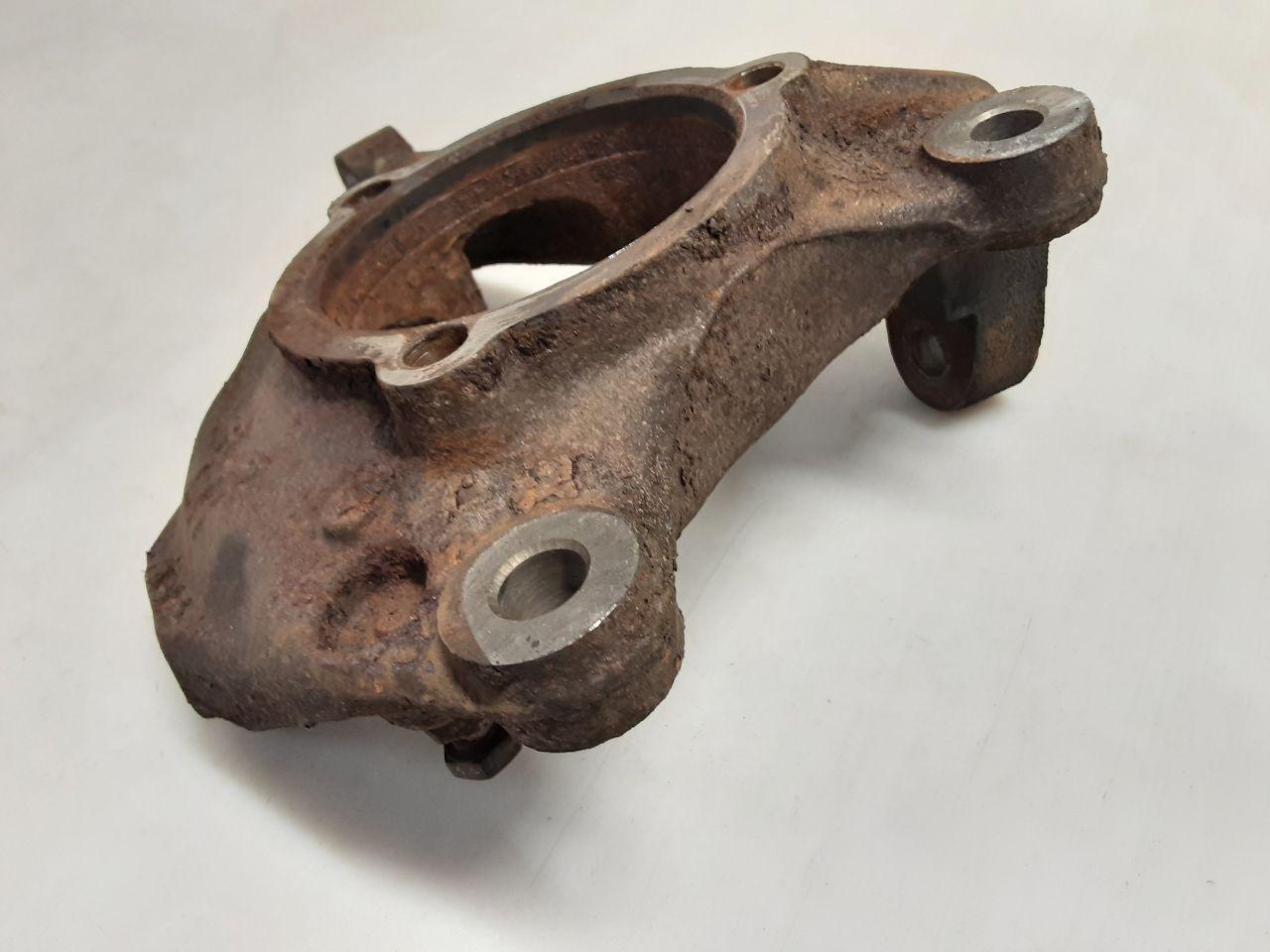 Used Front Left Steering Knuckle fits: 2017 Jeep Wrangler 4x4 LHD Front Left Gra
