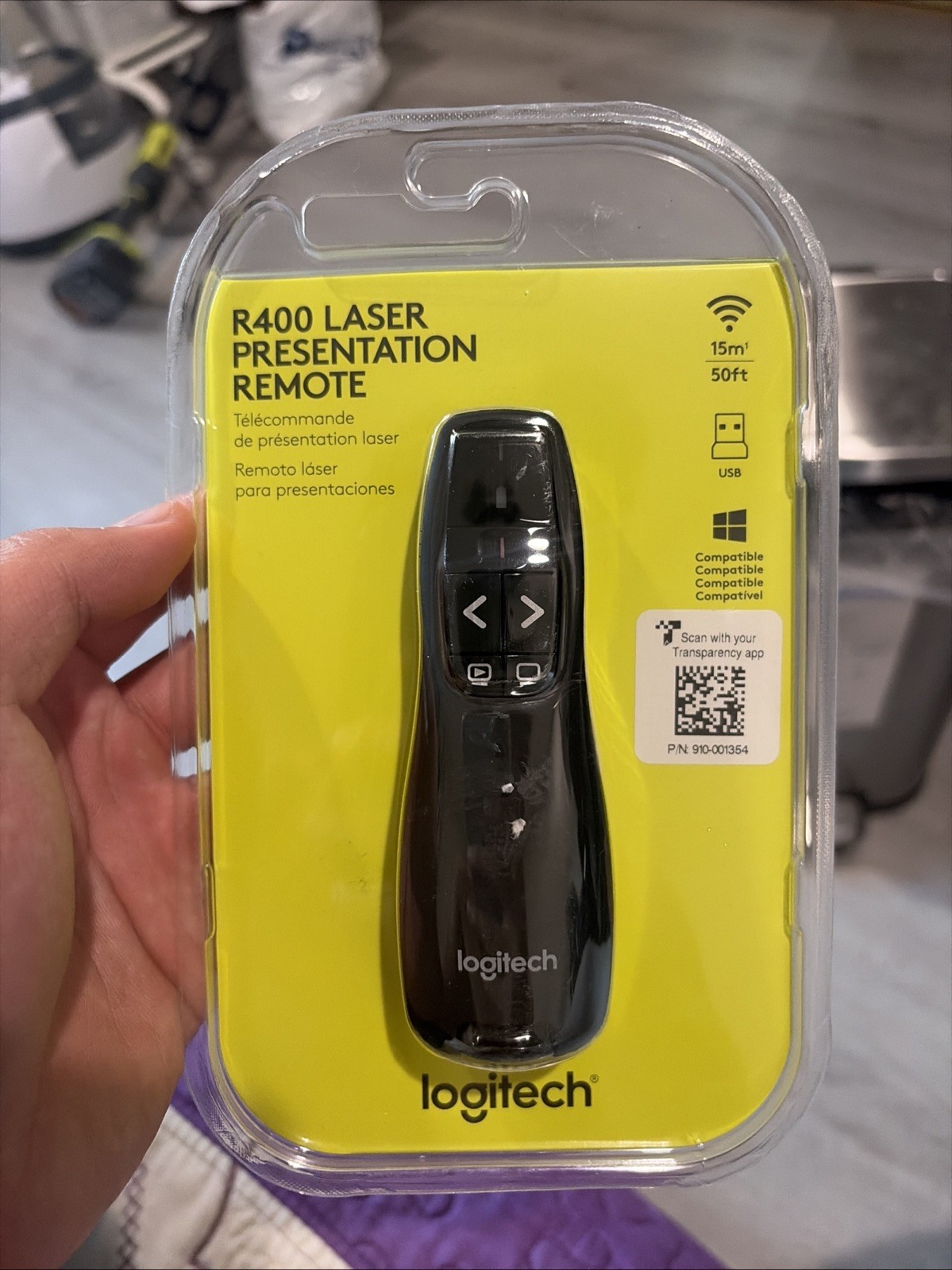 Logitech R400 Wireless Presenter Clicker with Red Laser Pointer