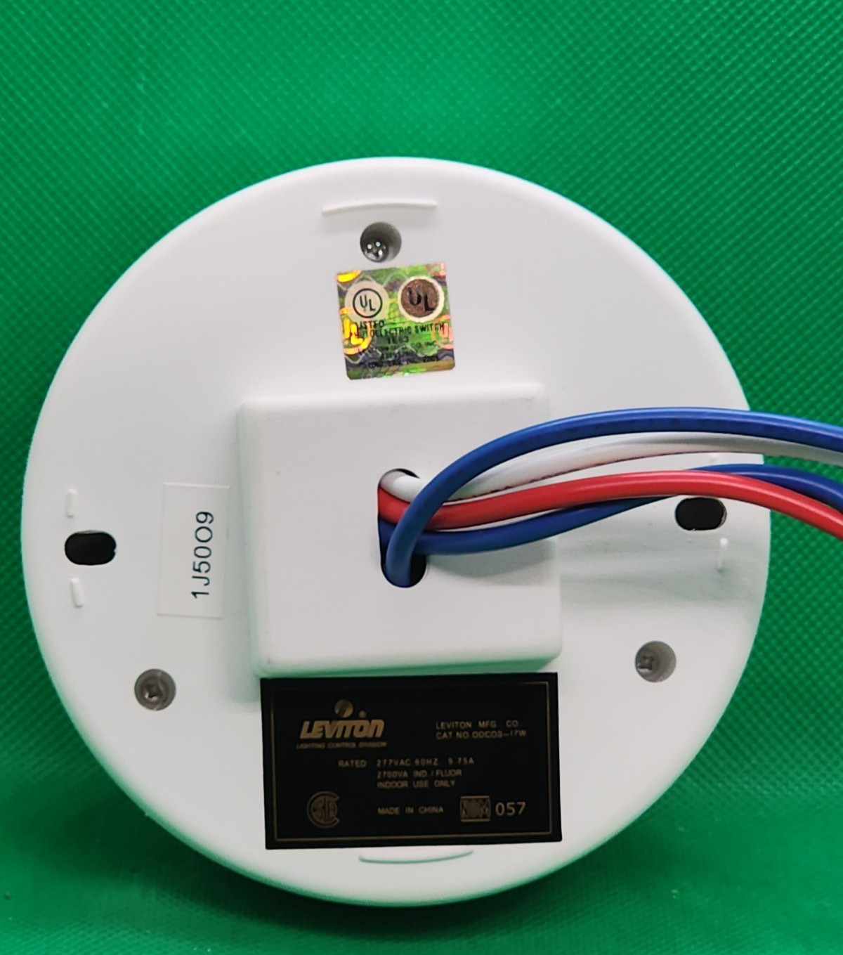 LEVITON ODC0S-17W INDOOR CEILING MOUNT MOTION SENSOR [1RE5-1]