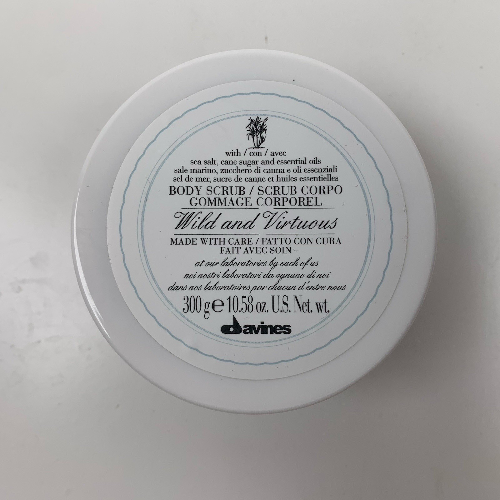 Davines Wild and Virtuous Body Scrub 300 g / 10.58 oz Sea Salt Exfoliant New