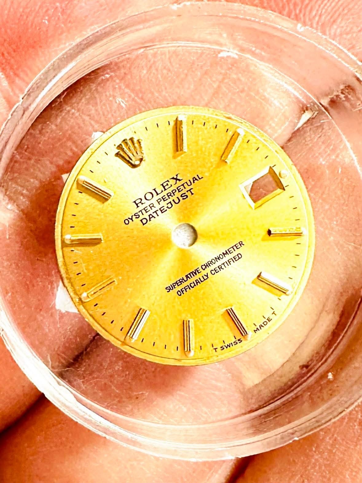Set 2 Rolex Date 69173 gold Dial I429