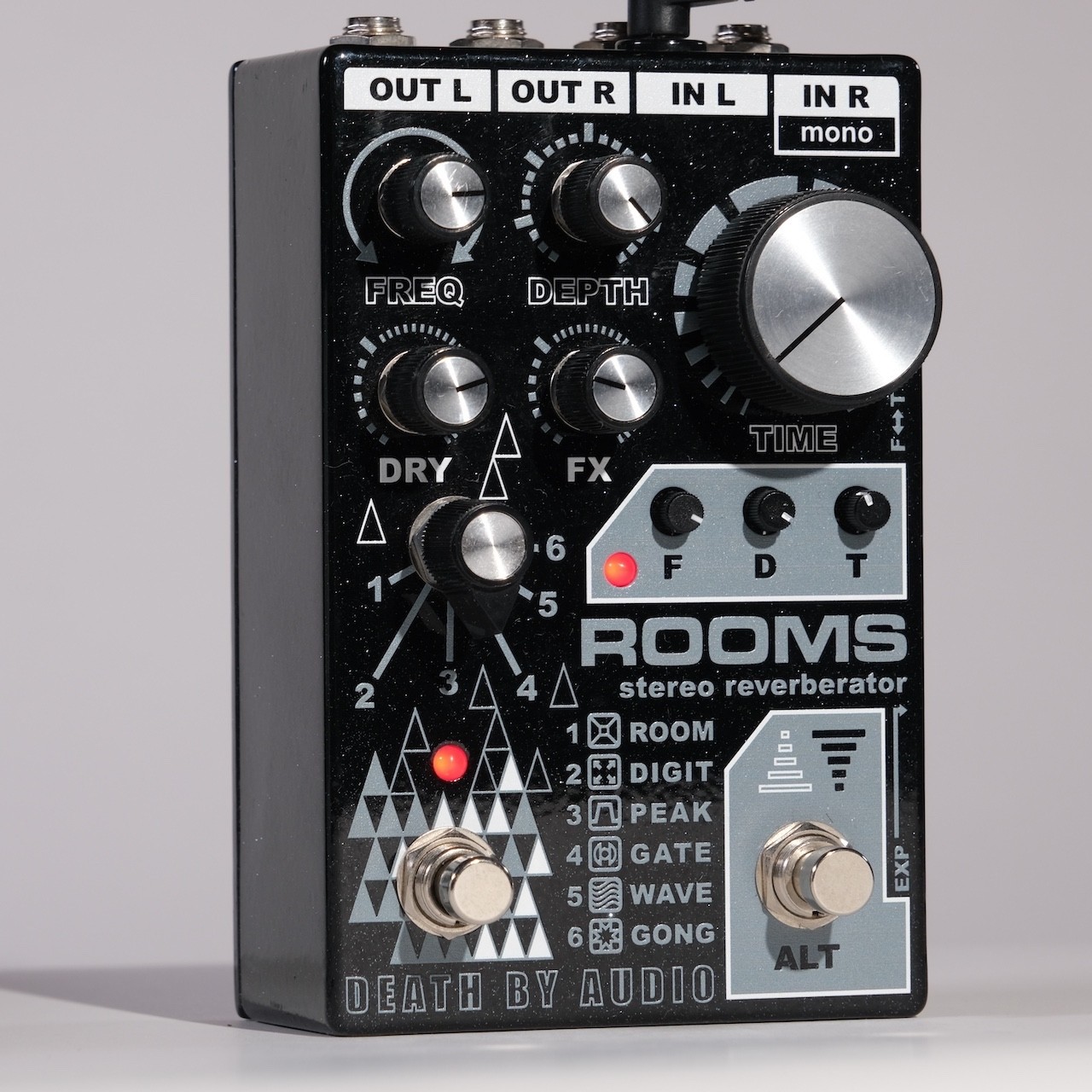 DEATH BY AUDIO ROOMS digital srereo reverb Very Clean!