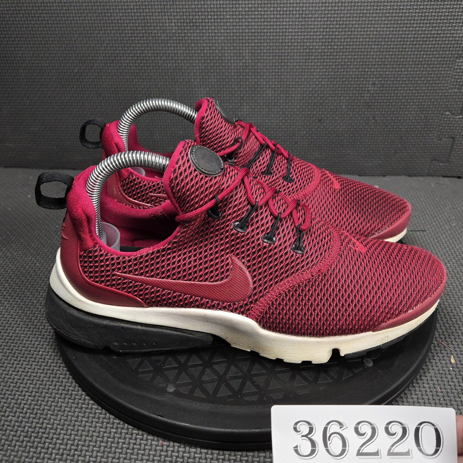 Nike Presto Fly Shoes Womens Size 8 Red Mesh Low Top Sneakers 910570-601