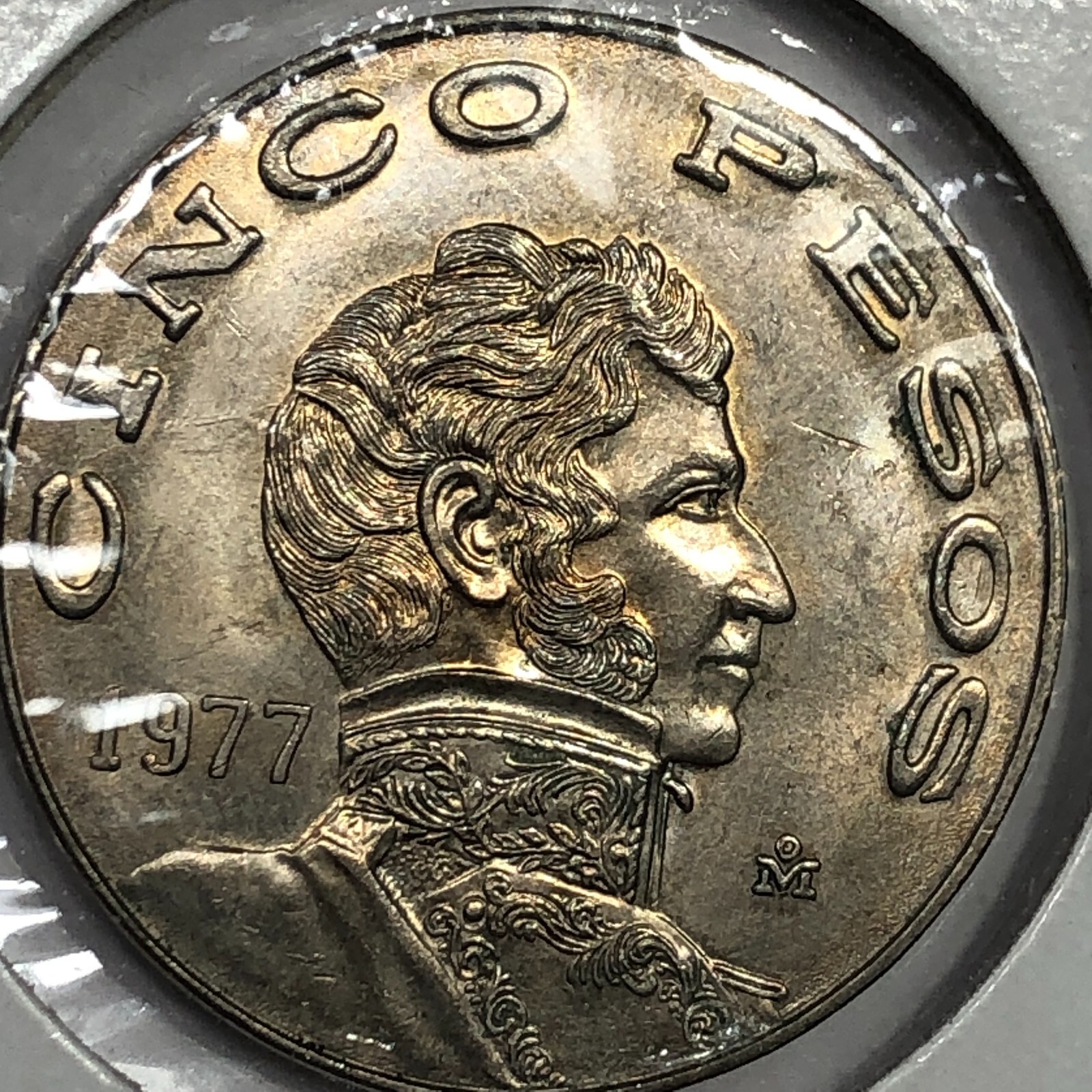 1977 Mexico Uncirculated Five Pesos Foreign Coin #1664