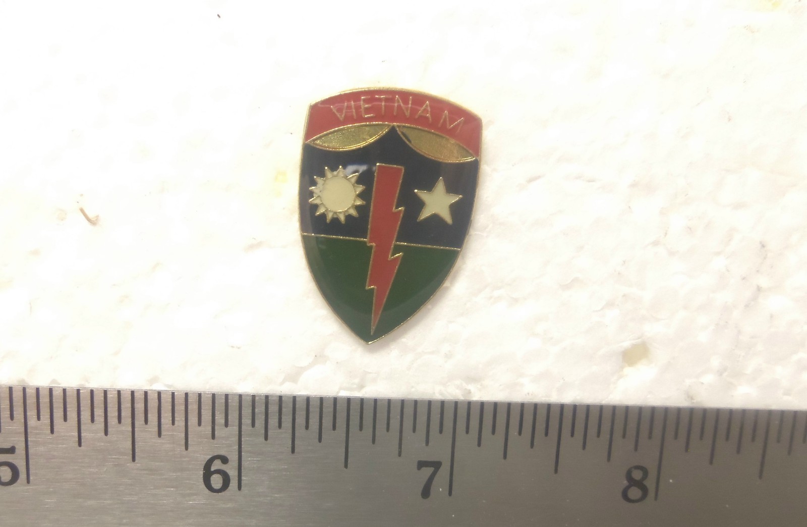 US Army - 75th Infantry Brigade - Vietnam Pin