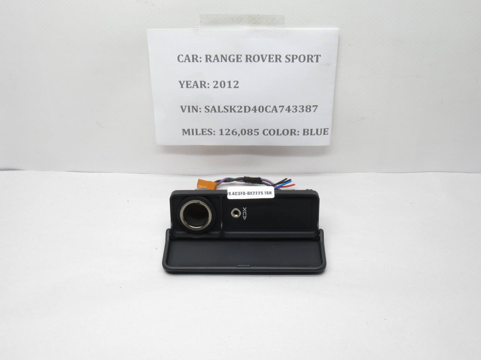 2012-2013 Range Rover Sport Radio Stereo Auxiliary Audio Jack CH2219C166DA OEM
