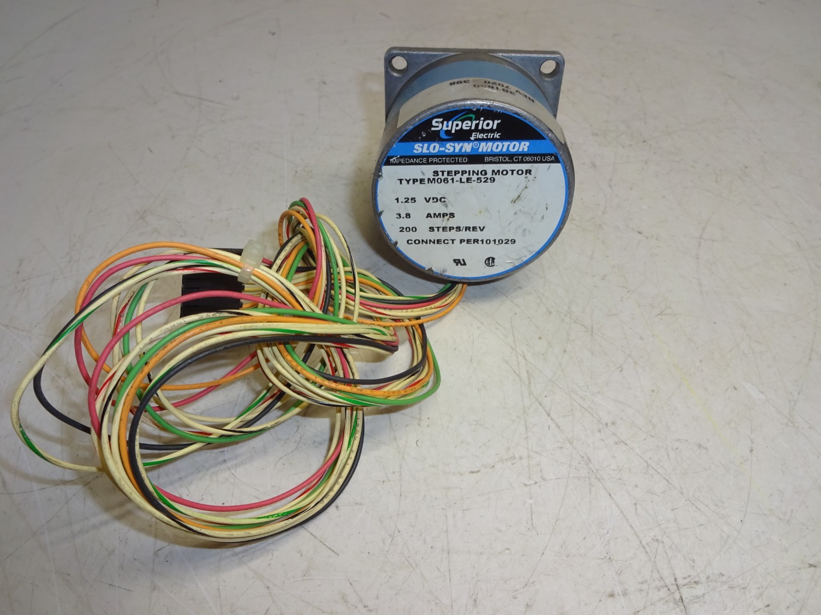 SUPERIOR ELECTRIC M061-LE-529 SLO-SYN STEPPING MOTOR