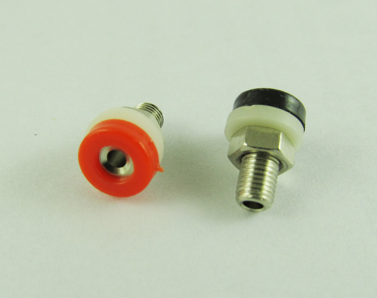 50x Banana Socket Jack f 2mm Mini Banana Plug Receptacle Binding Post Black Red