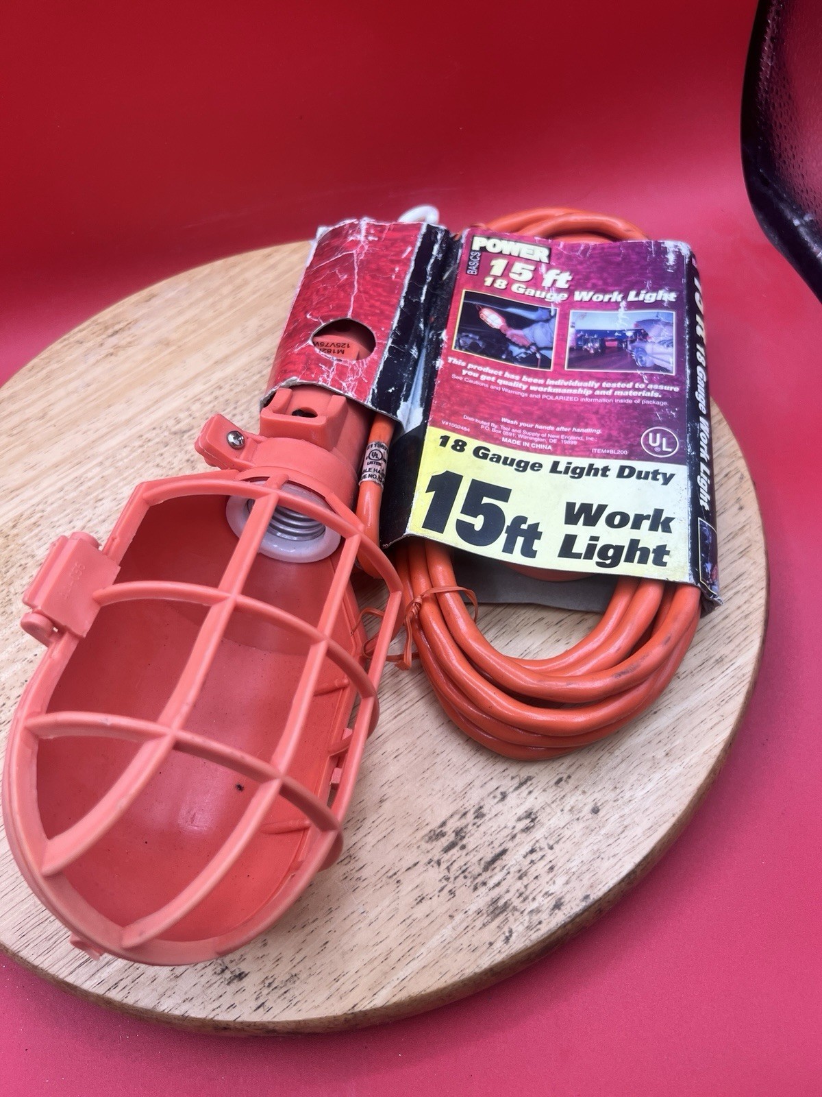 Power Basics 15ft Corded Work Light 75 Watt