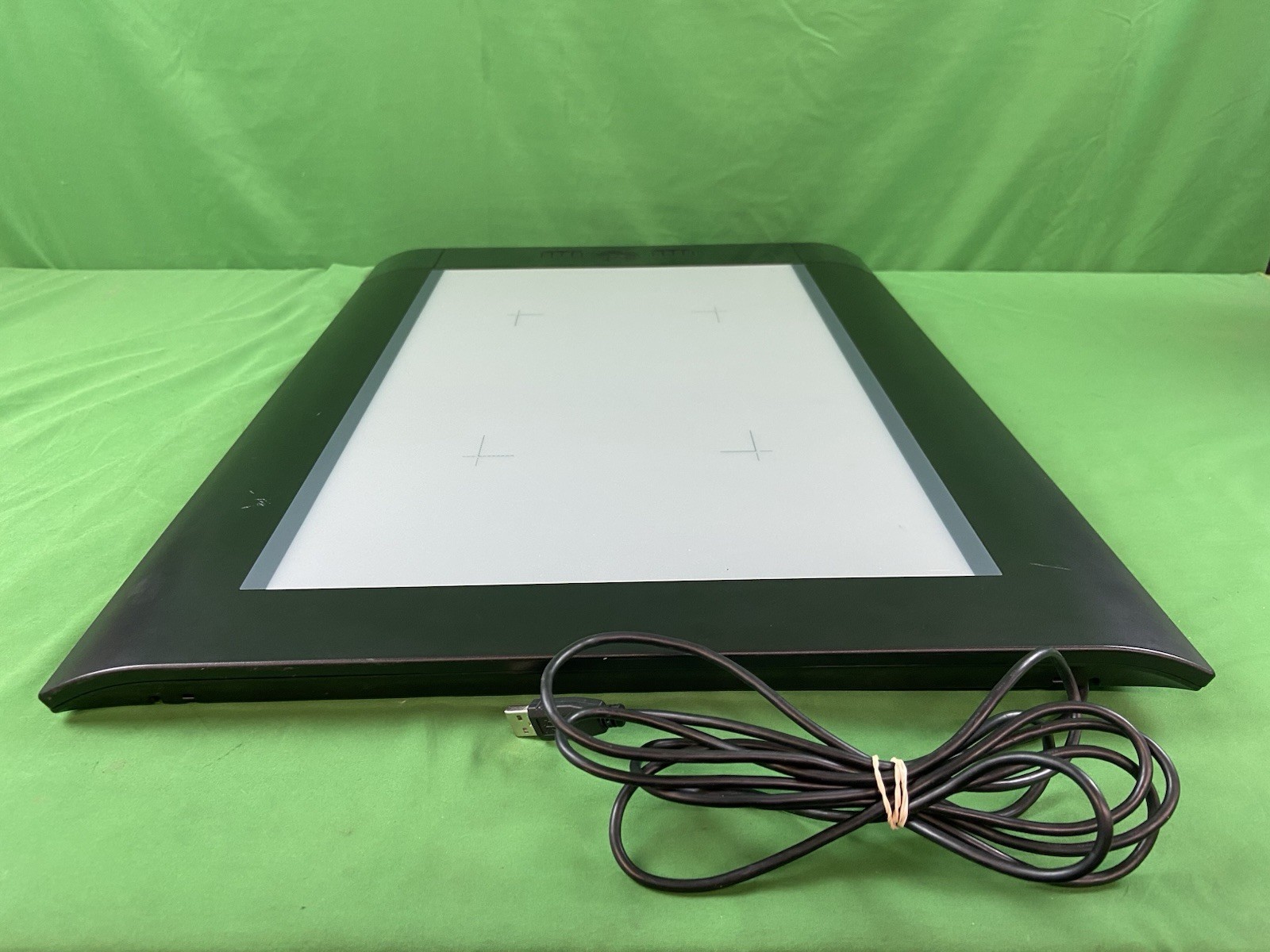 Wacom Intuos 4 XL PTK-1240 Graphics Tablet USB | Powers On Untested