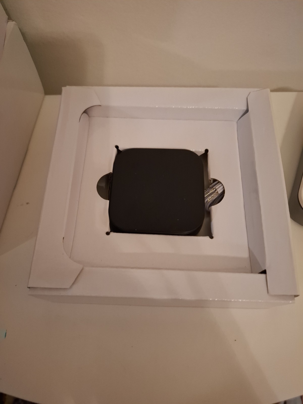 Greenlight G2 Smart Programable Thermostat (WIFI able) Complete OPEN BOX 2007
