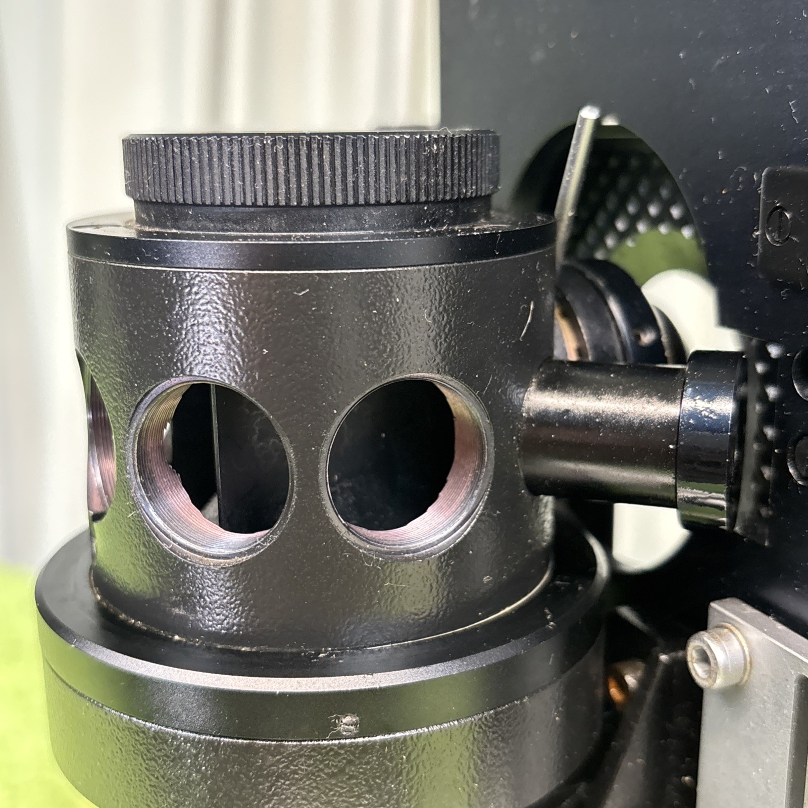 Ernst Leitz Wetzlar Microscope fluorescence? stage rotating mirrored condenser?