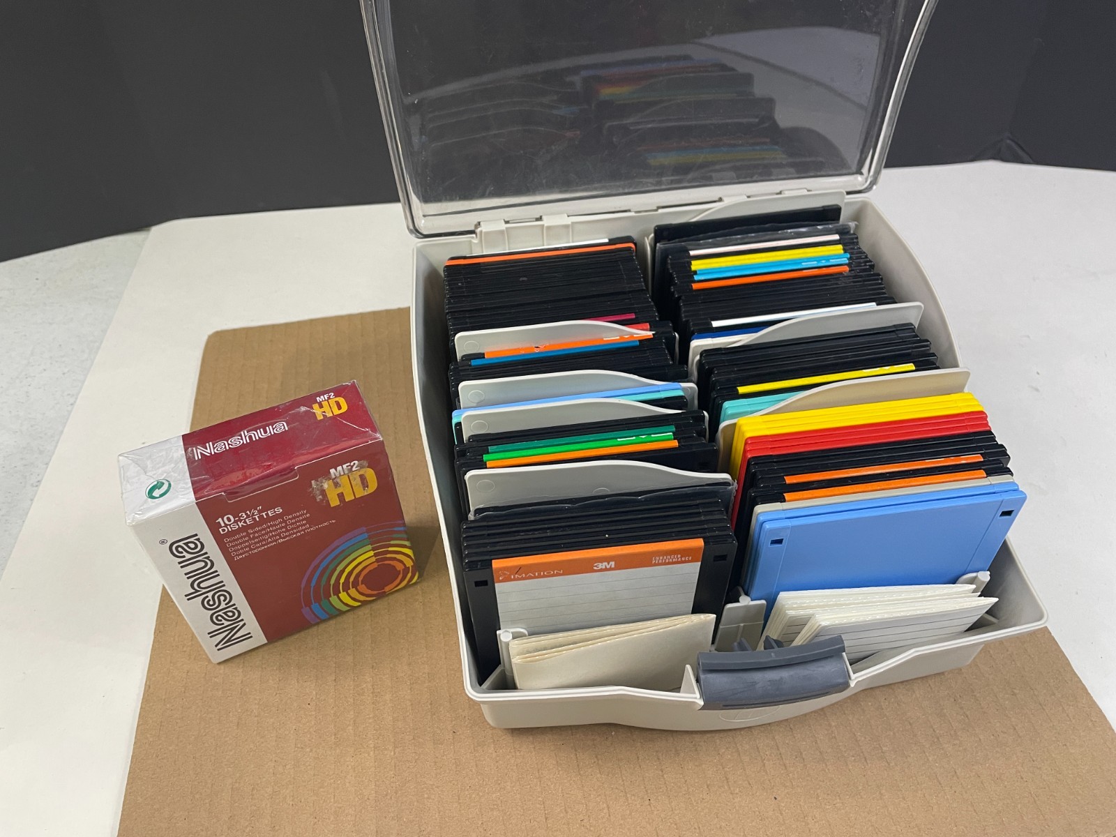 Lot of 90+ Used Vintage Floppy Disks Diskettes 3.5" ~ Selling as Blanks