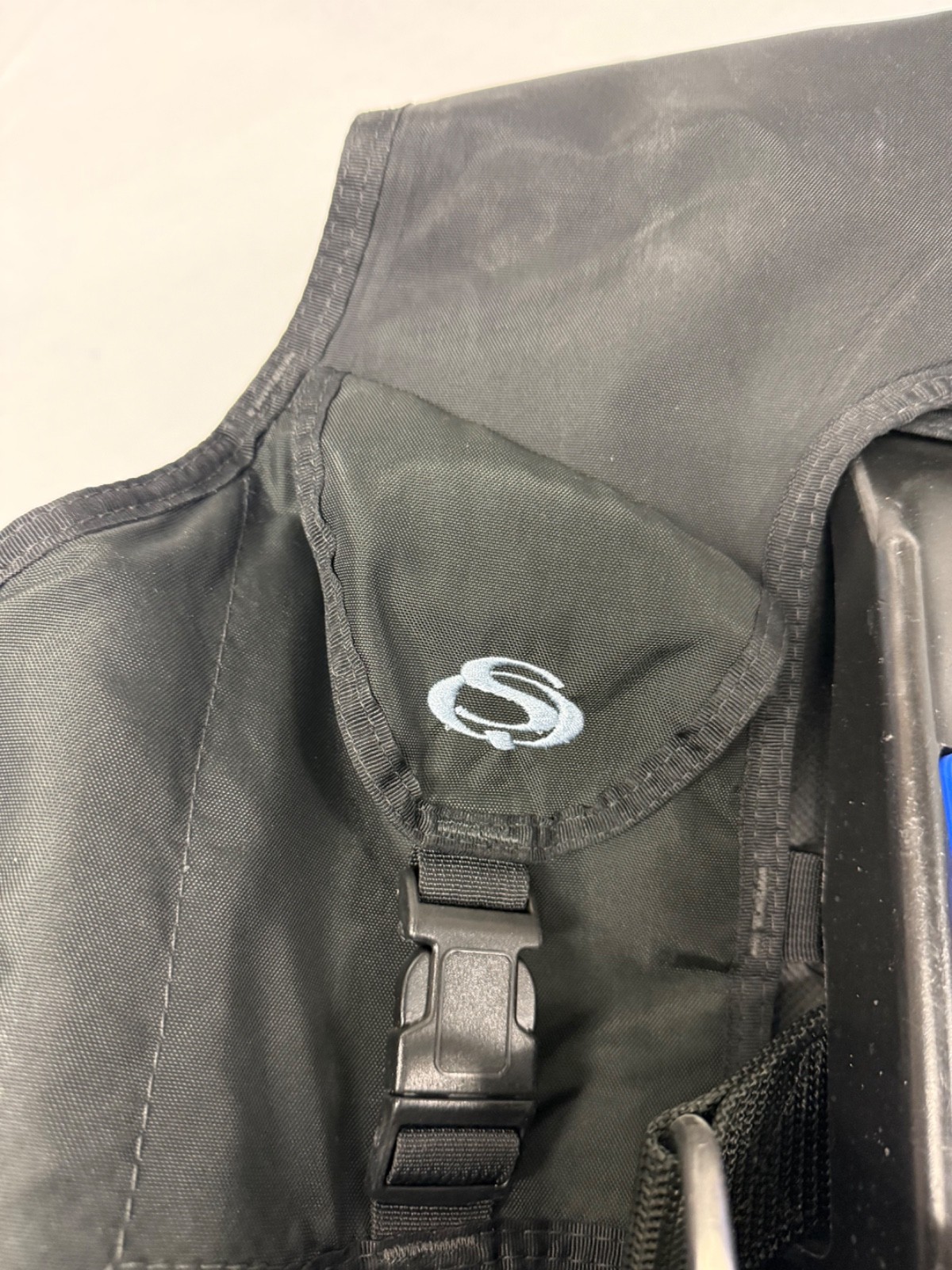 SeaQuest Diva QD BCD; Size Medium Used but in excellent condition ,0327