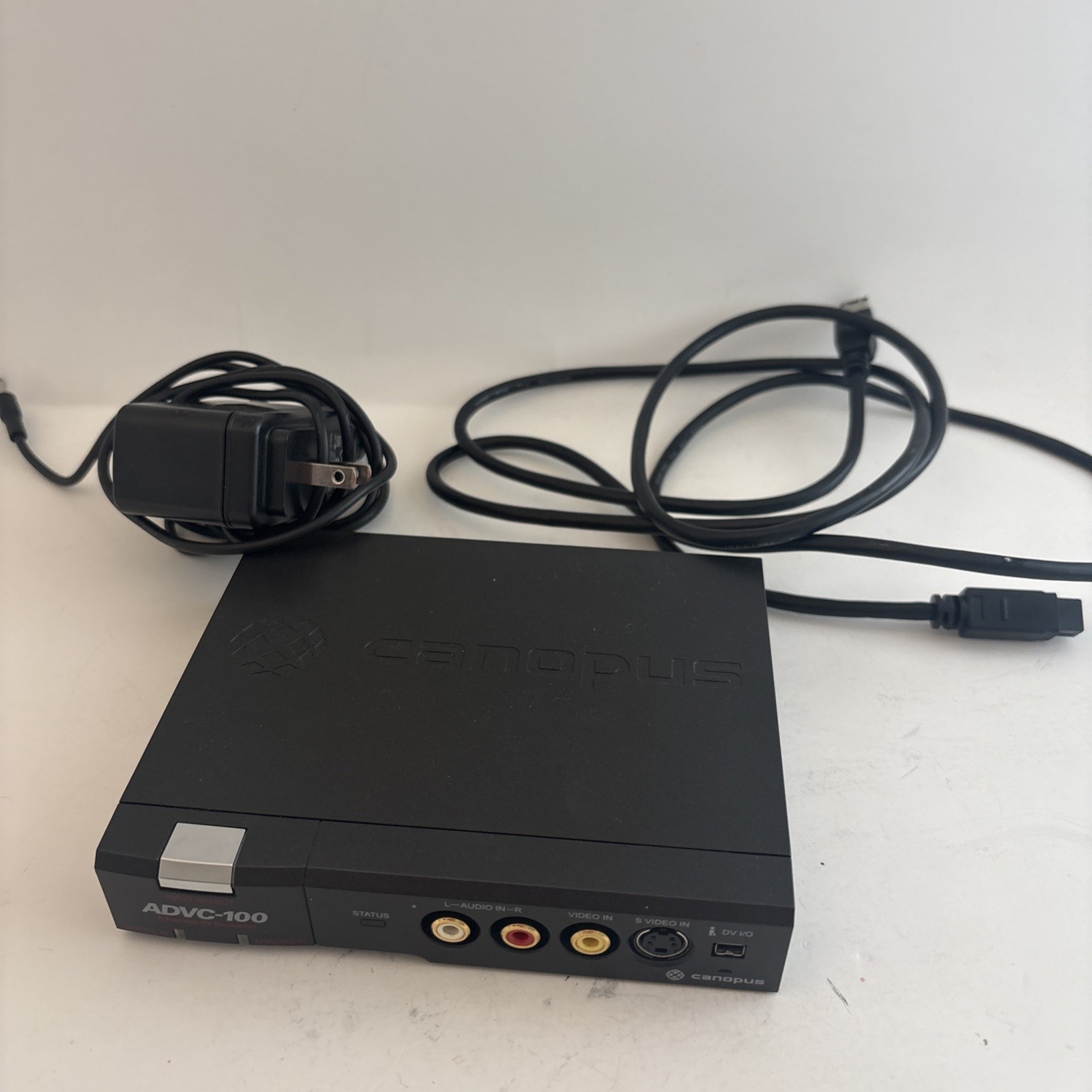 Canopus ADVC-100 Analog to Digital Converter w/Power and Firewire 800.