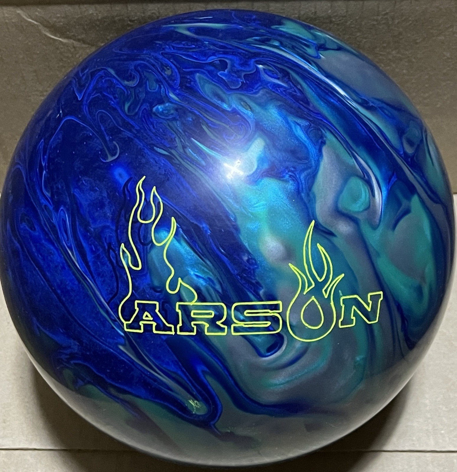 Hammer Arson Hybrid 15 lb Bowling Ball New in Original Box Made in the USA
