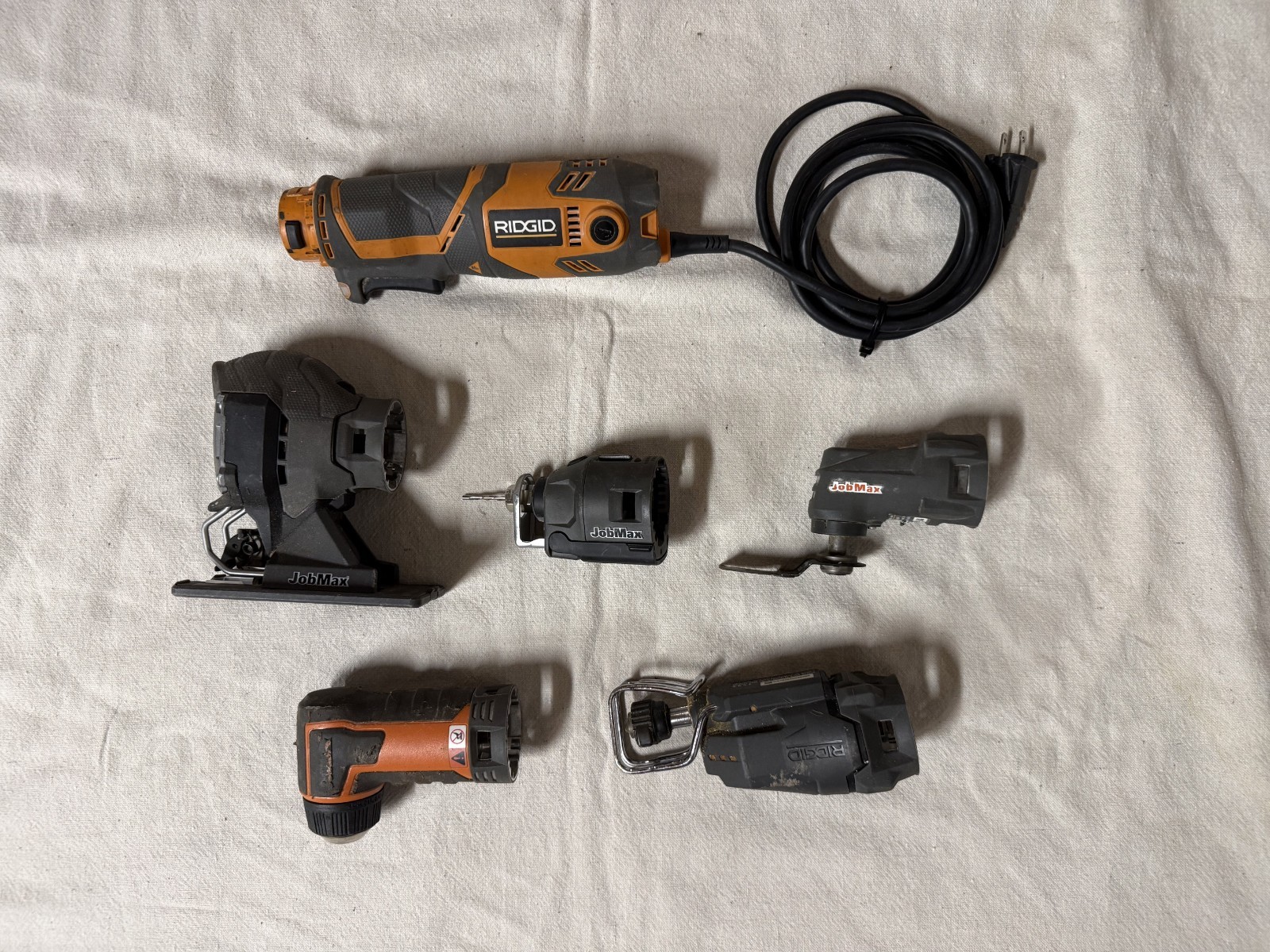 RIGID R2850 Job Max 120V Corded Multi Tool with Five Attachement Heads