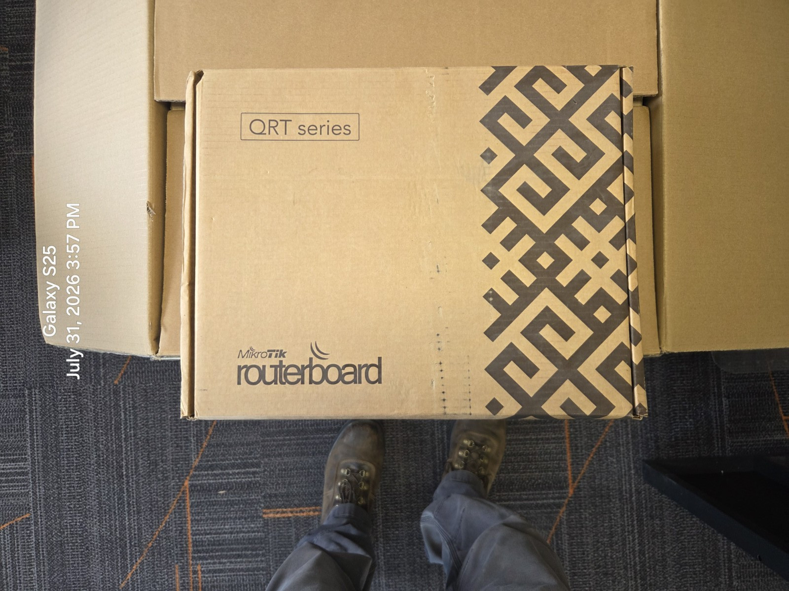 MikroTik QRT 5 ac - INTERNATIONAL VERSION. NEW IN BOX.