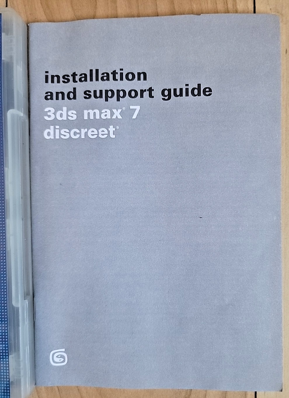 Discreet 3ds Max 7 2004 3D Modeling Animation Autodesk Software WIN 2000/XP