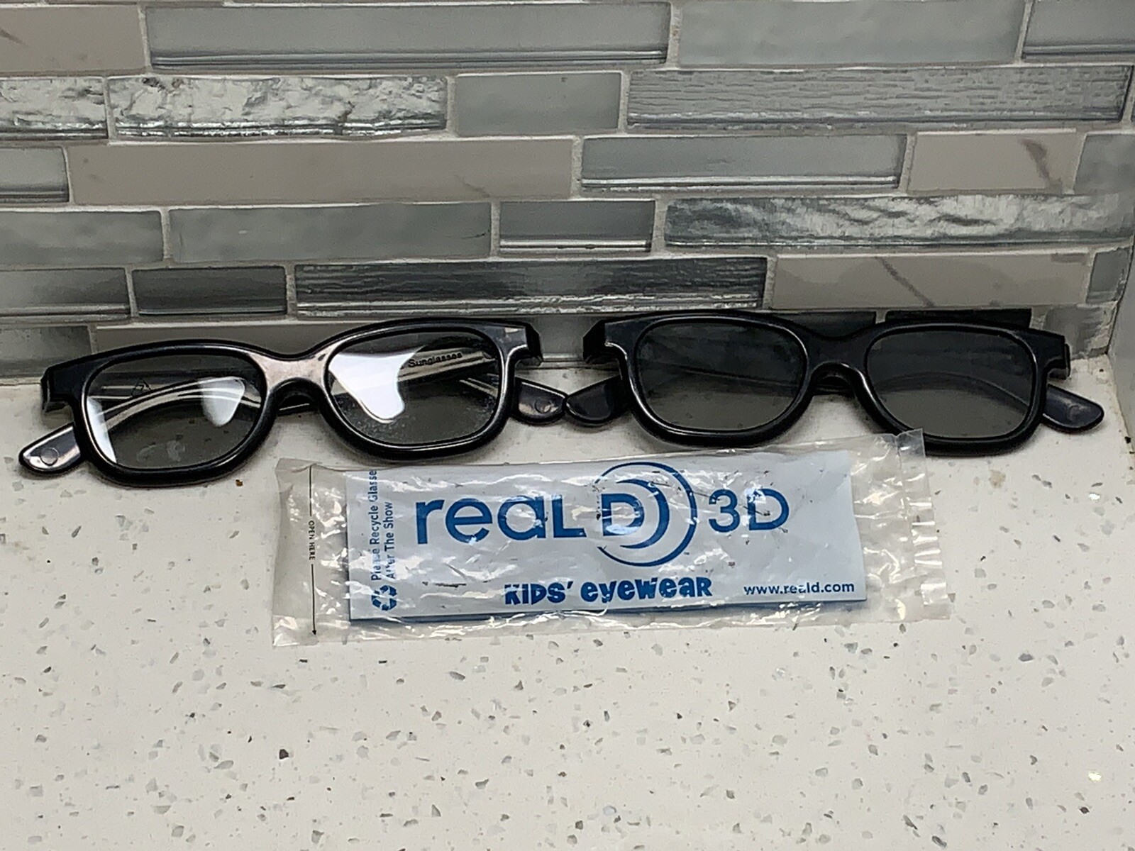 Real D 3D Kids Eyewear Size For Home Theater Movie TVs Lot of 3
