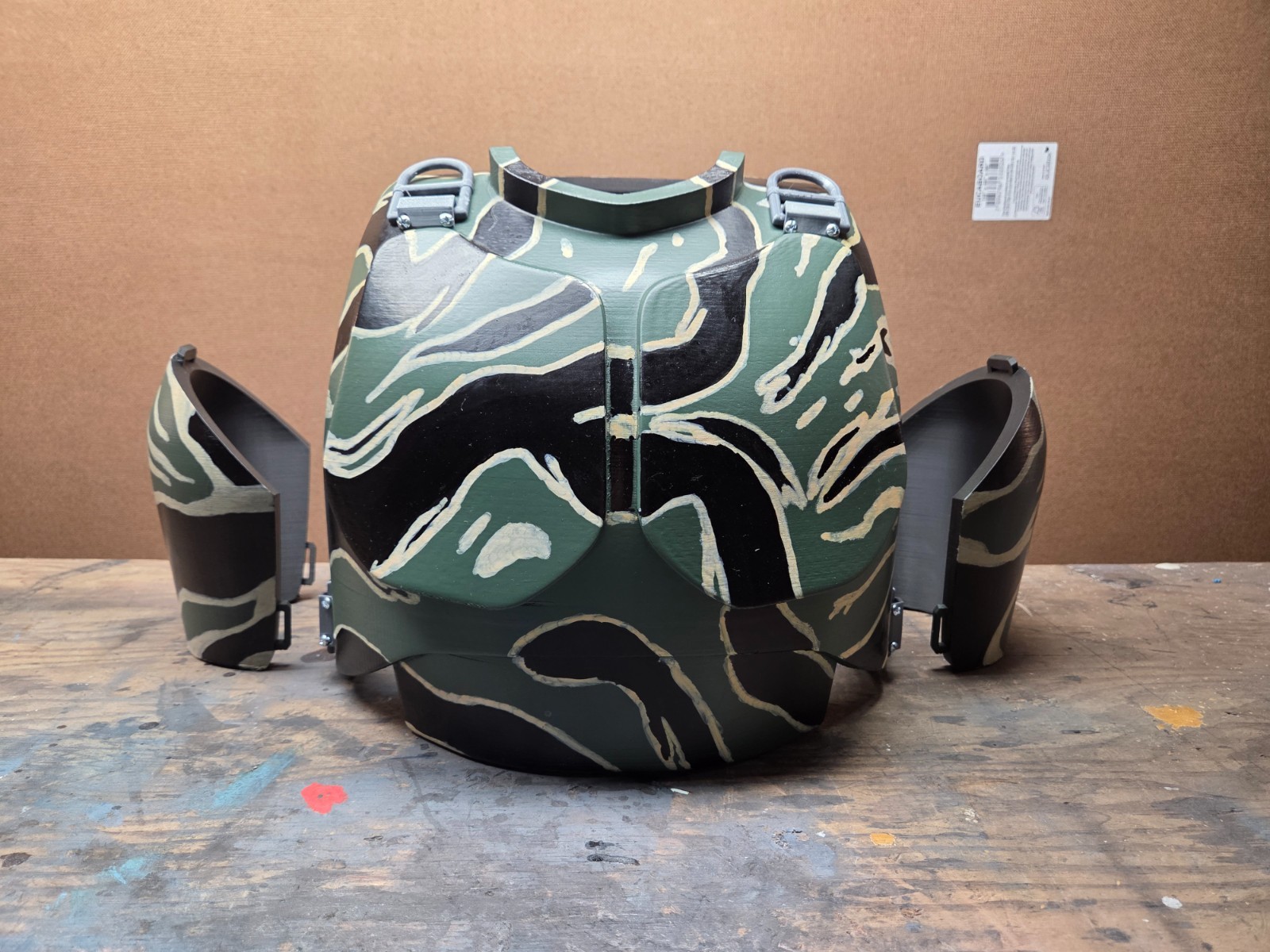 Imperial Guard Cosplay Chest (Raw 3d Print)