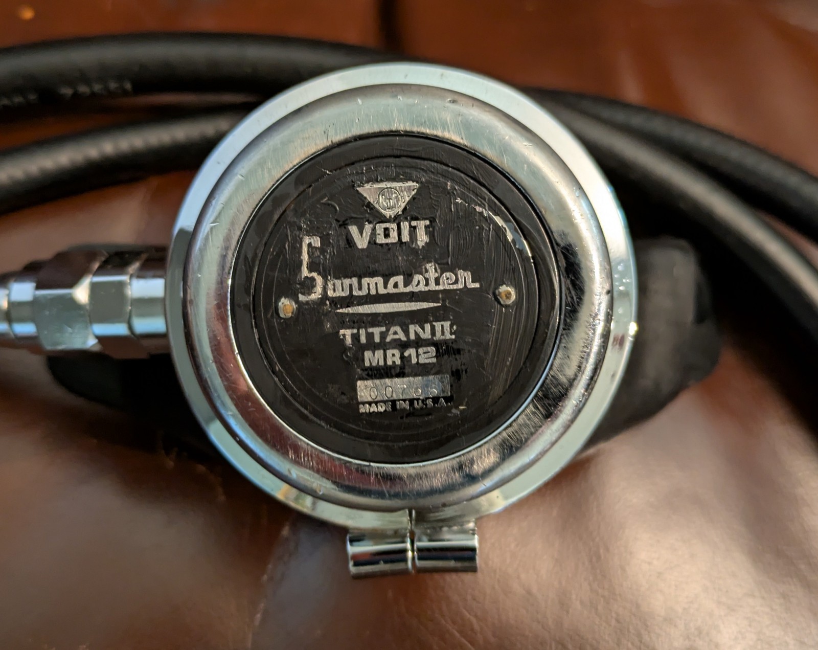 Vintage Voit Titan II MR 12 scuba regulator w/ SeaVue SPG, working