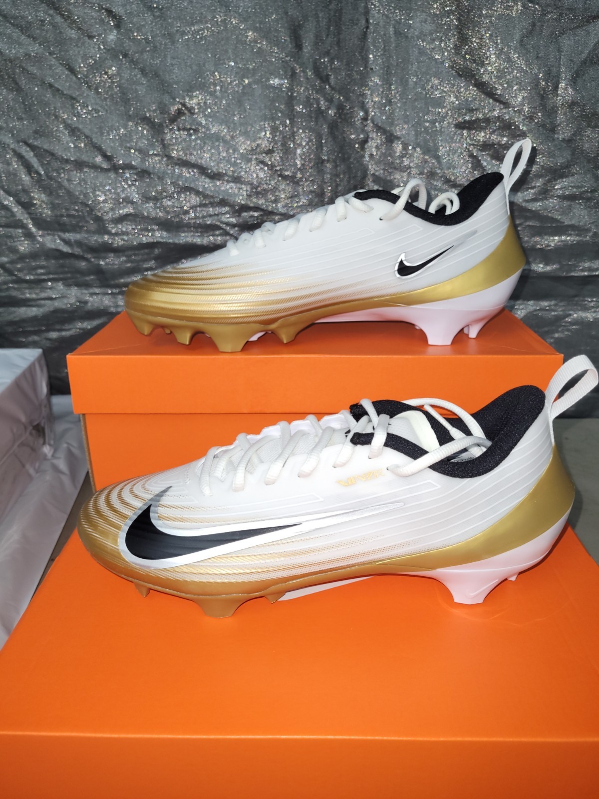 Nike Vapor Speed 3 Men's Size 9 Football Cleats White Gold 2025 NEW