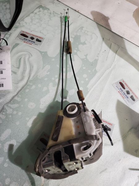 PRIUS 2011 LH REAR DOOR LATCH 31450