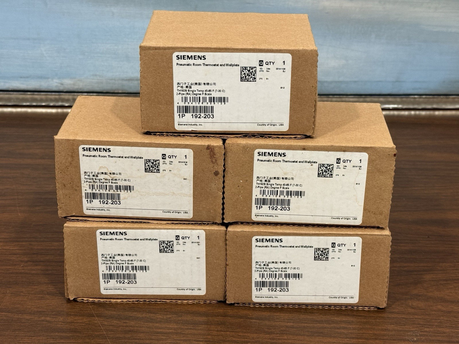 (ONE) 1- New SIEMENS Pneumatic Room Thermostat 2 Pipe #192-203 Wall Thermostat
