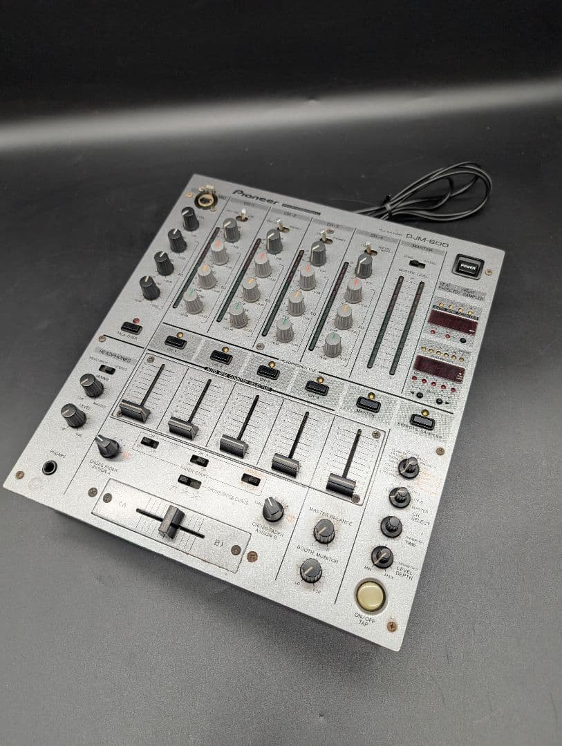 Used Pioneer DJM-600 Mixer 4-channel effects mixer 100VAC from Japan