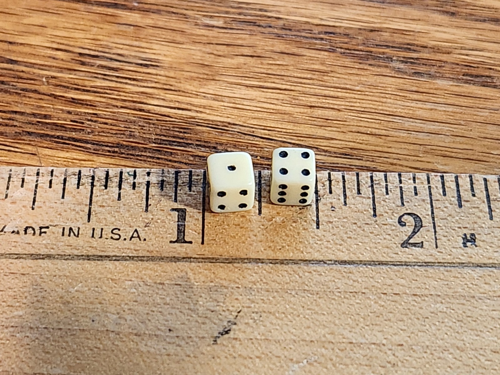 White Off-White Mini Micro Dice Craps RPG Dungeons & Dragons DND Board Games