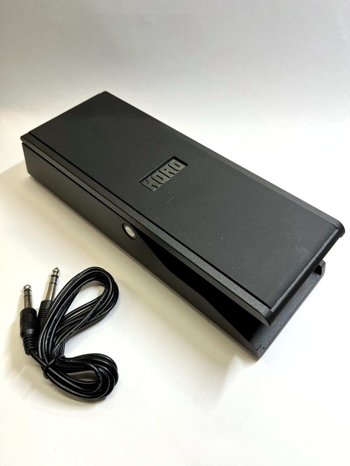 New KORG XVP-20 Volume Expression Pedal Foot Controller from Japan F/S FedEx DHL
