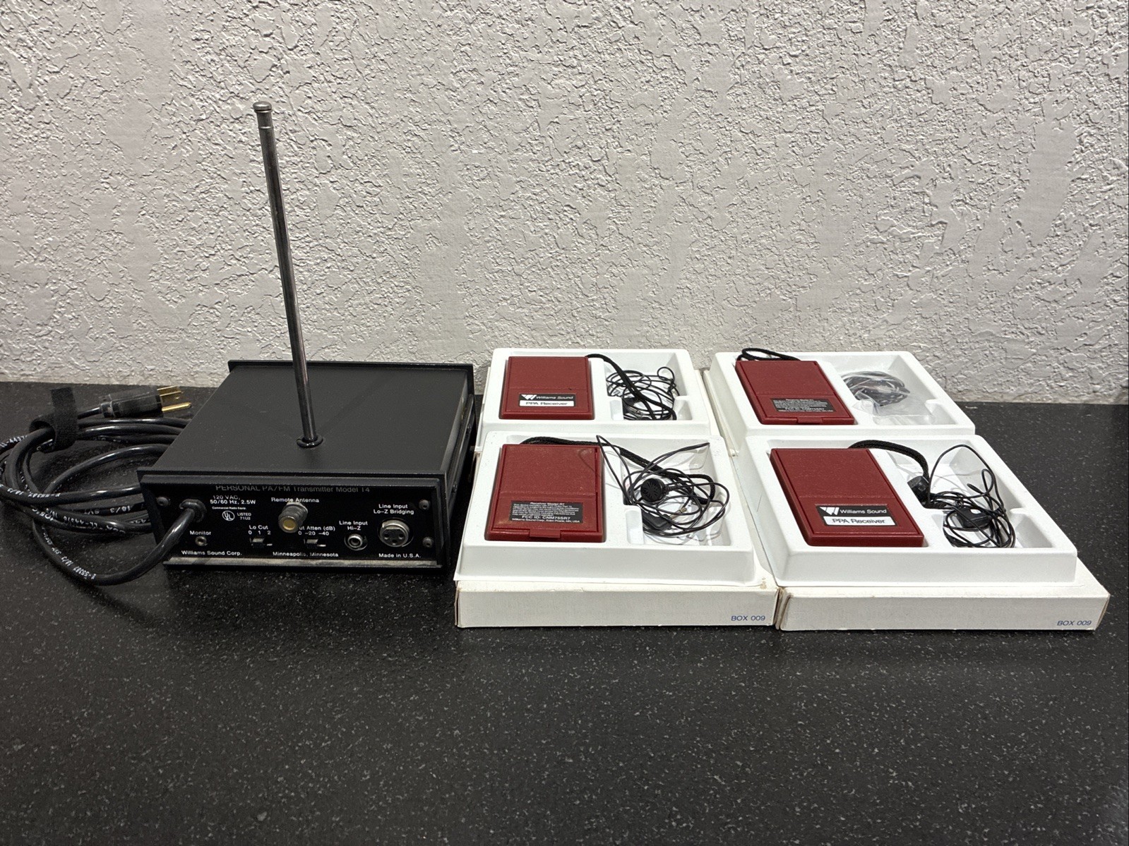 Williams Sound Lot -personal PA/FM Transmitter Model PPA T4 & 4 Receivers, NICE!