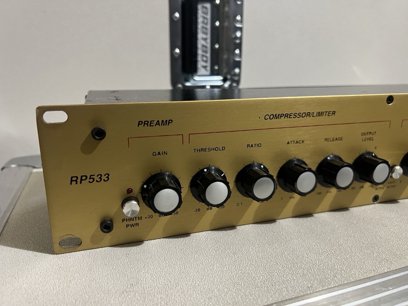 Bellari RP533 Studio Tube Compressor/Limiter