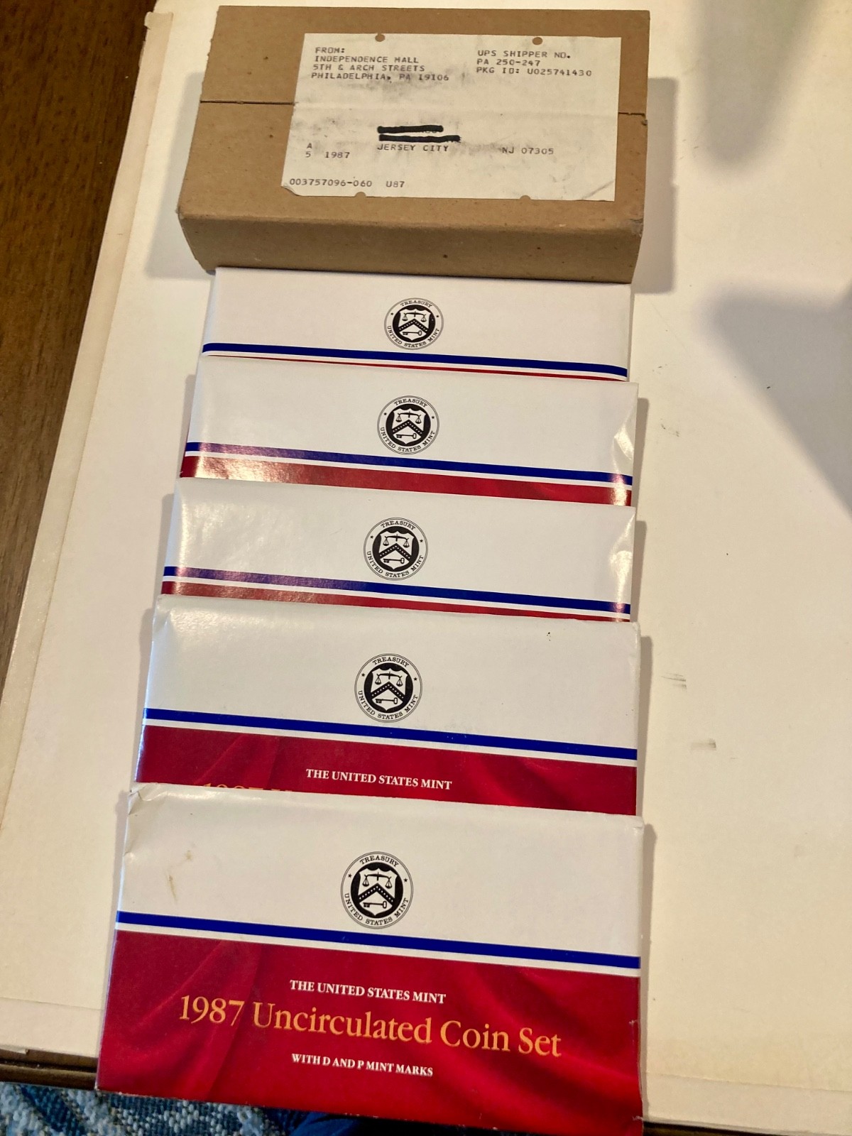 Lot Of 5 --- 1987 US Mint Set - 12 Coins Each , P & D Mints comes in sealed box