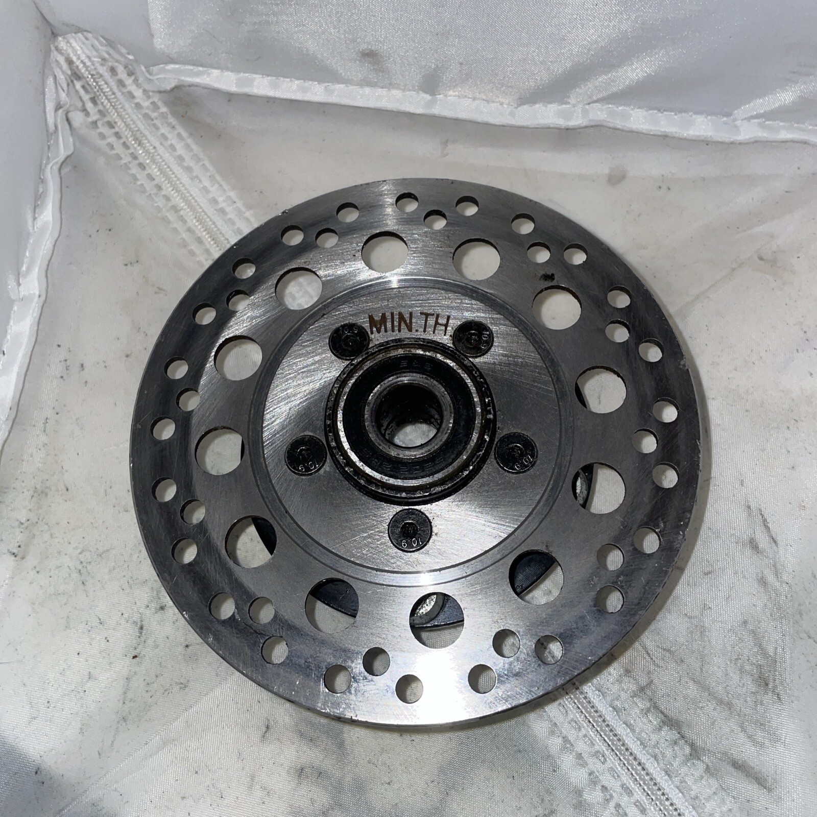 Front Solid Wheel Hub For A Pride Mobility Scooter H173