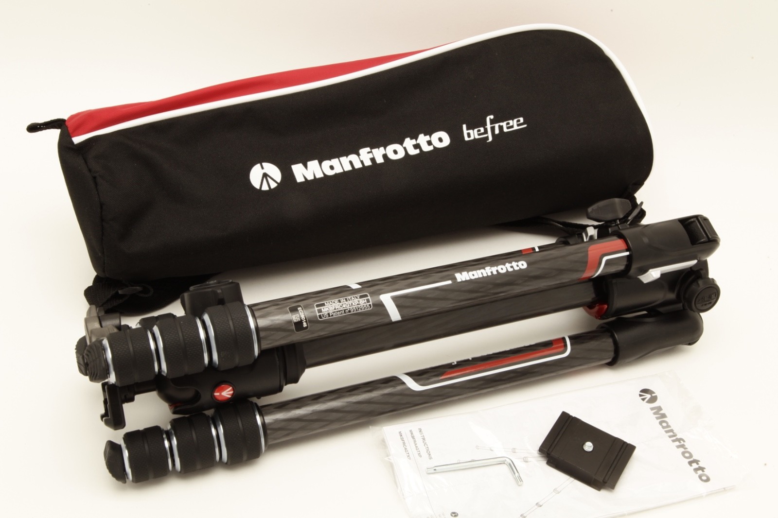Mint Manfrotto Befree GT Travel Carbon Fiber Tripod with Ball Head (Black) 50305