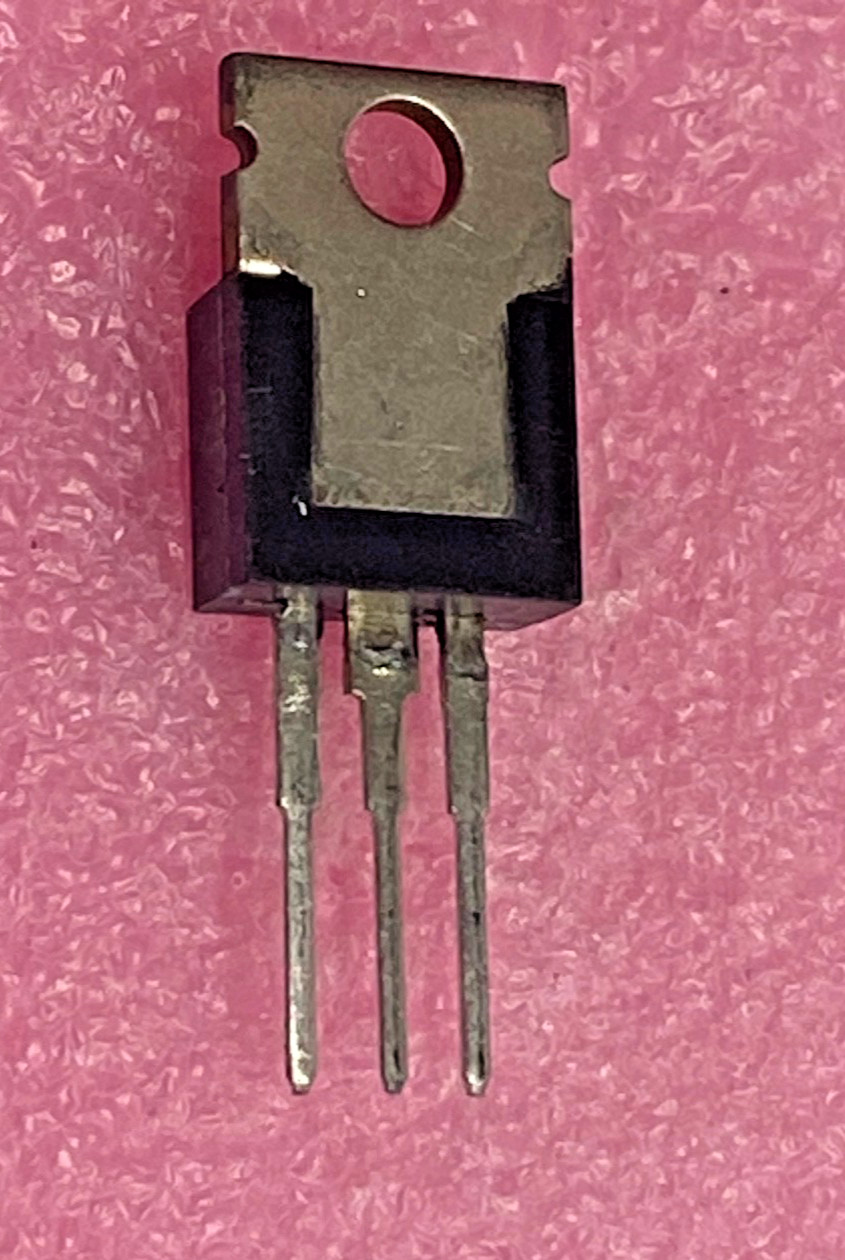 Texas Instruments 7918C -18vdc voltage regulator package TO-220