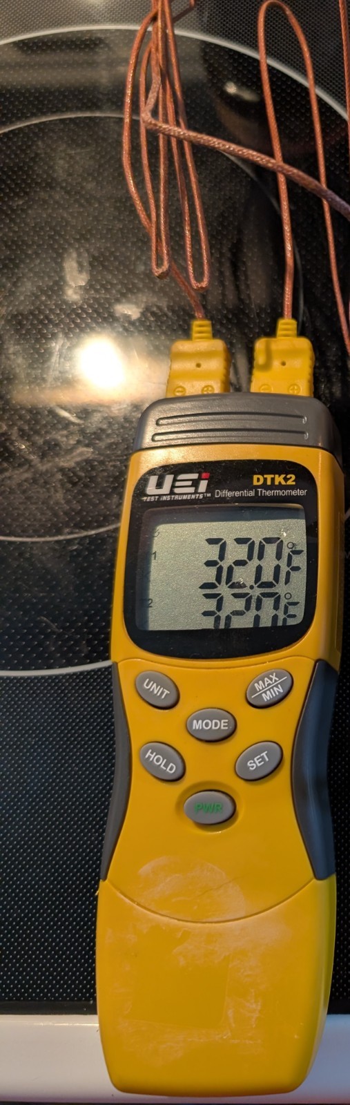 UEI DTK2 Dual Input Differential Thermometer & UEI EM150 Manometer W/Accessories